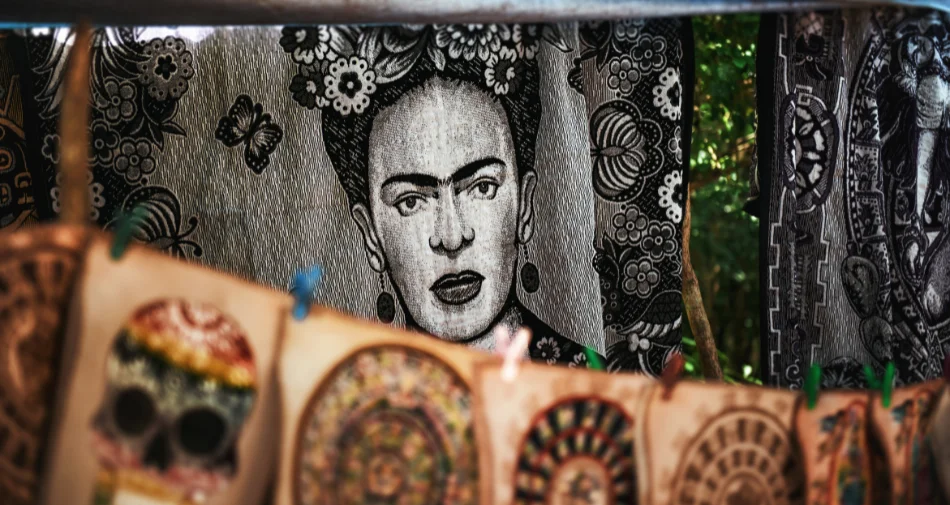 Pamiątki z Meksyku związane ze sztuką